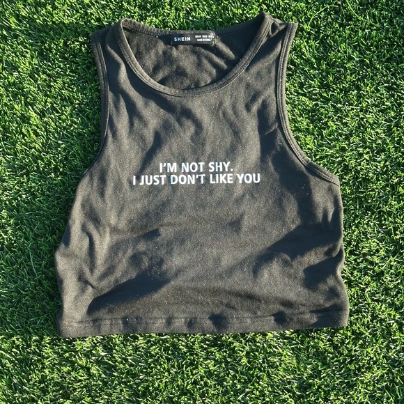 Slogan Sleeveless Cropped Top - Picture 1 of 2